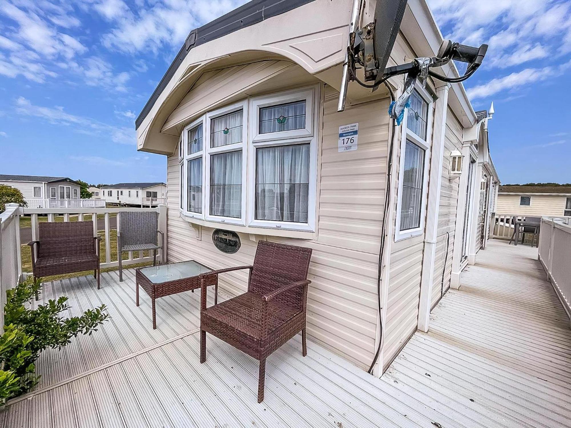 Brilliant Caravan For Hire At Manor Park In Hunstanton Norfolk Ref 23176K Hotel Bagian luar foto