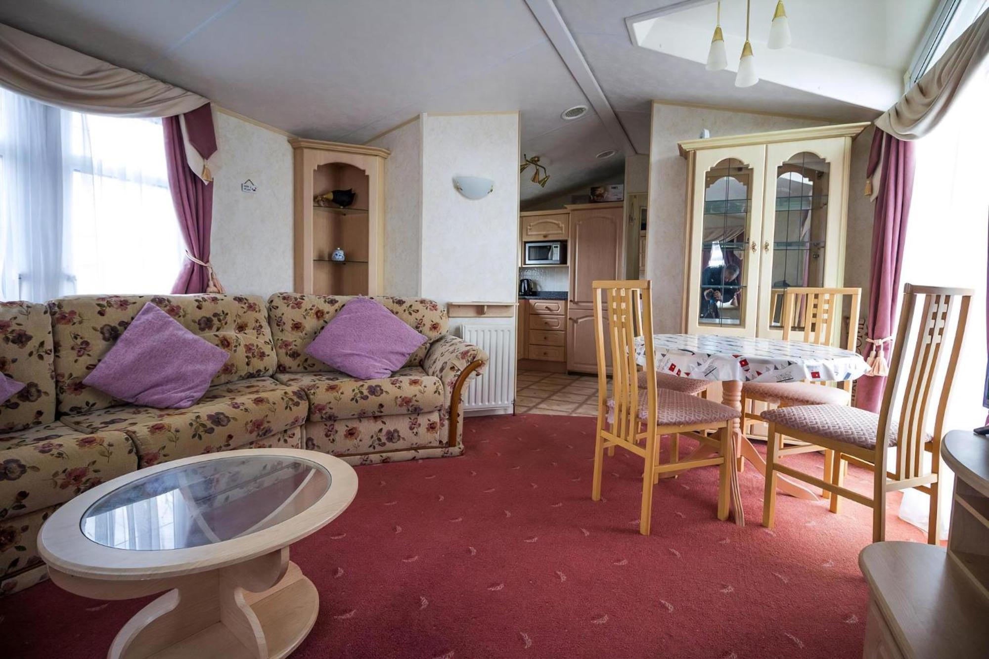 Brilliant Caravan For Hire At Manor Park In Hunstanton Norfolk Ref 23176K Hotel Bagian luar foto